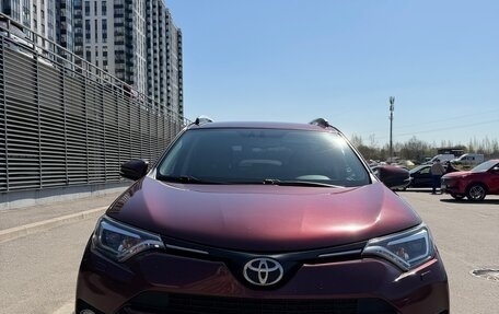 Toyota RAV4, 2017 год, 2 450 000 рублей, 1 фотография