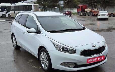 KIA cee'd III, 2014 год, 1 275 000 рублей, 1 фотография