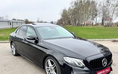 Mercedes-Benz E-Класс, 2019 год, 3 500 000 рублей, 1 фотография