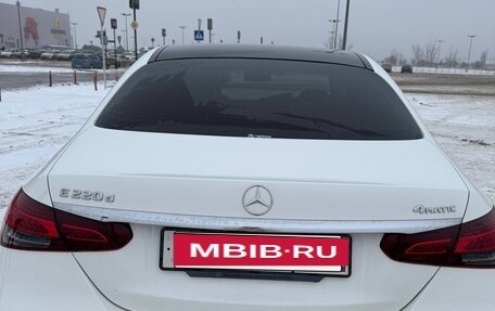 Mercedes-Benz E-Класс, 2020 год, 4 900 000 рублей, 5 фотография