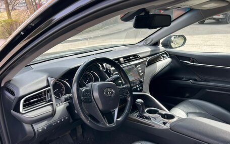 Toyota Camry, 2018 год, 2 700 000 рублей, 20 фотография