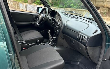 Chevrolet Niva I рестайлинг, 2011 год, 630 000 рублей, 11 фотография