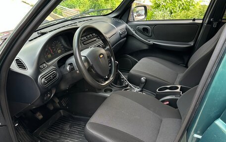 Chevrolet Niva I рестайлинг, 2011 год, 630 000 рублей, 10 фотография