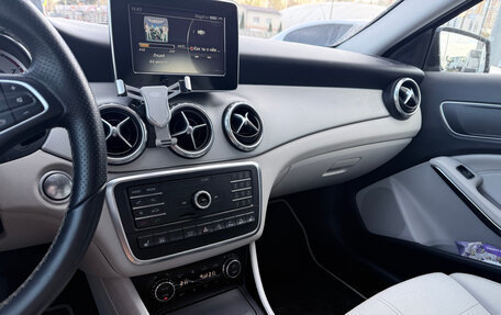 Mercedes-Benz GLA, 2016 год, 2 500 000 рублей, 8 фотография