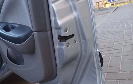 Nissan Almera, 2001 год, 262 000 рублей, 19 фотография