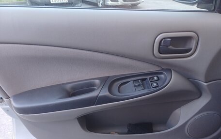 Nissan Almera, 2001 год, 262 000 рублей, 35 фотография