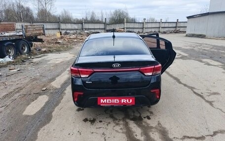 KIA Rio IV, 2017 год, 1 350 000 рублей, 2 фотография