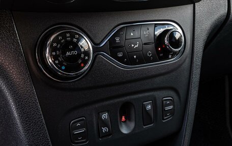 Renault Sandero II рестайлинг, 2019 год, 1 070 000 рублей, 12 фотография