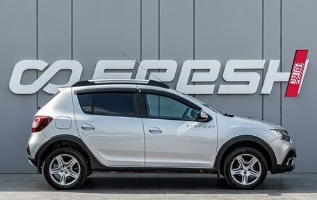 Renault Sandero II рестайлинг, 2019 год, 1 070 000 рублей, 5 фотография