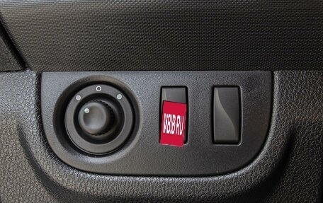 Renault Sandero II рестайлинг, 2019 год, 1 070 000 рублей, 20 фотография