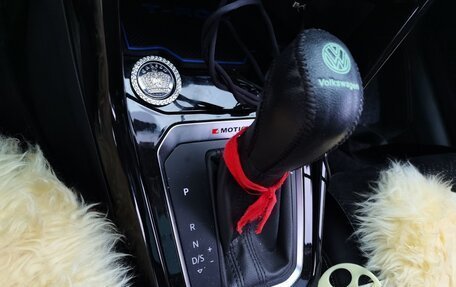 Volkswagen T-Roc I, 2018 год, 2 000 000 рублей, 12 фотография