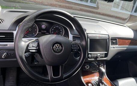 Volkswagen Touareg III, 2017 год, 3 399 000 рублей, 9 фотография