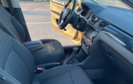 Skoda Rapid I, 2018 год, 1 800 000 рублей, 11 фотография