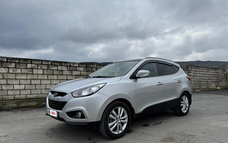 Hyundai ix35 I рестайлинг, 2013 год, 1 580 000 рублей, 2 фотография