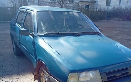 ИЖ 2126 «Ода», 2002 год, 130 000 рублей, 2 фотография