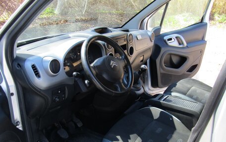 Citroen Berlingo II рестайлинг, 2010 год, 650 000 рублей, 11 фотография