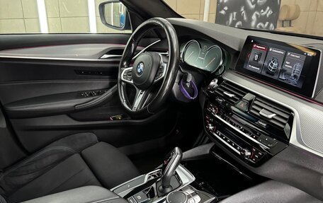 BMW 5 серия, 2018 год, 2 350 000 рублей, 13 фотография