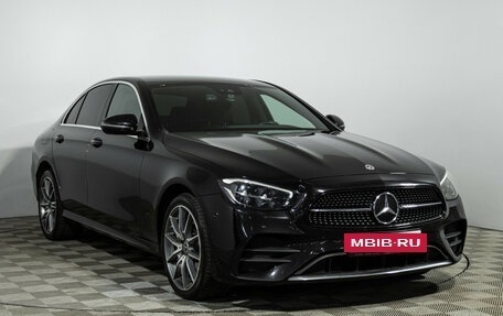 Mercedes-Benz E-Класс, 2021 год, 4 849 000 рублей, 3 фотография