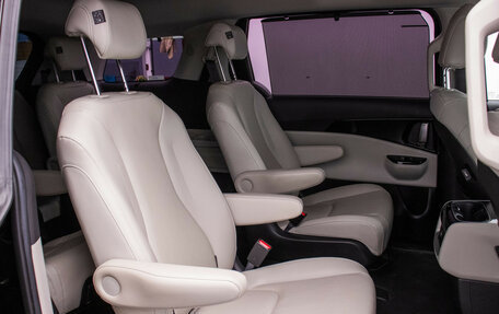 KIA Carnival, 2020 год, 3 650 000 рублей, 9 фотография