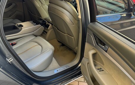 Audi A8, 2016 год, 4 800 000 рублей, 12 фотография