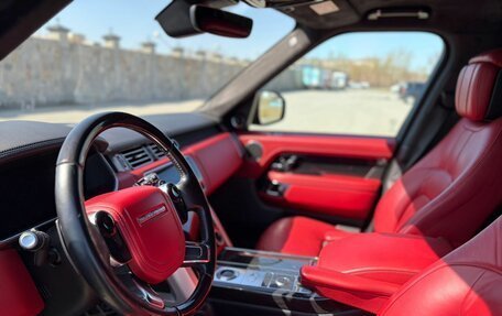 Land Rover Range Rover IV рестайлинг, 2018 год, 4 950 000 рублей, 15 фотография