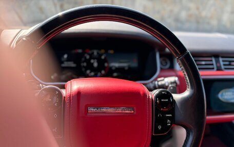 Land Rover Range Rover IV рестайлинг, 2018 год, 4 950 000 рублей, 10 фотография