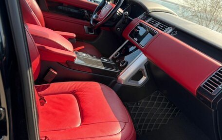 Land Rover Range Rover IV рестайлинг, 2018 год, 4 950 000 рублей, 17 фотография