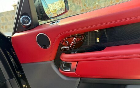 Land Rover Range Rover IV рестайлинг, 2018 год, 4 950 000 рублей, 21 фотография