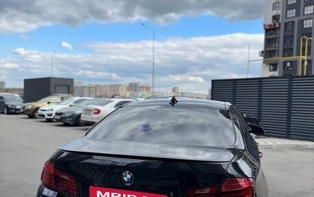 BMW 5 серия, 2014 год, 1 690 000 рублей, 5 фотография