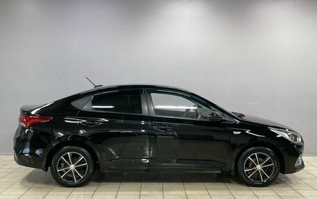 Hyundai Solaris II рестайлинг, 2017 год, 990 000 рублей, 8 фотография