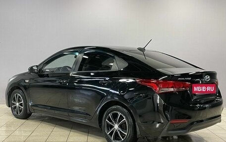 Hyundai Solaris II рестайлинг, 2017 год, 990 000 рублей, 5 фотография