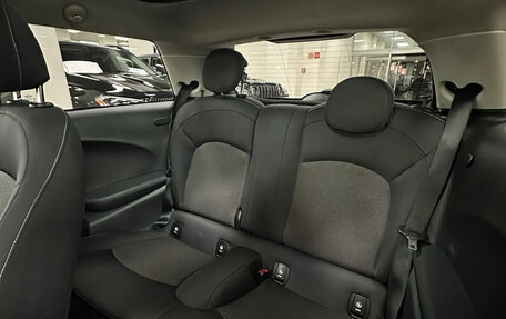 MINI Hatch, 2020 год, 2 350 000 рублей, 16 фотография