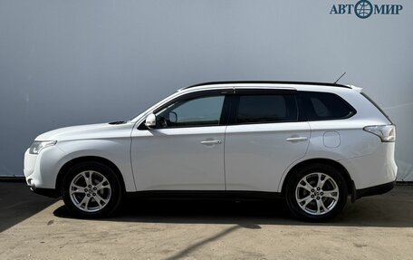 Mitsubishi Outlander III рестайлинг 3, 2012 год, 1 300 000 рублей, 8 фотография