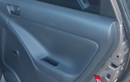 Pontiac Vibe II, 2002 год, 500 000 рублей, 14 фотография