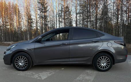 Hyundai Solaris II рестайлинг, 2011 год, 850 000 рублей, 10 фотография
