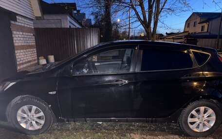 Hyundai Solaris II рестайлинг, 2011 год, 460 000 рублей, 4 фотография