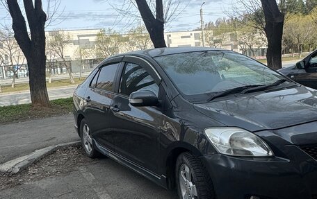 Toyota Belta, 2010 год, 670 000 рублей, 3 фотография