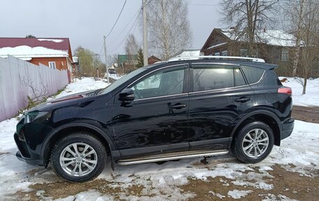 Toyota RAV4, 2018 год, 2 550 000 рублей, 10 фотография