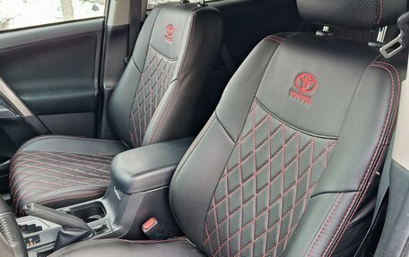 Toyota RAV4, 2018 год, 2 550 000 рублей, 5 фотография