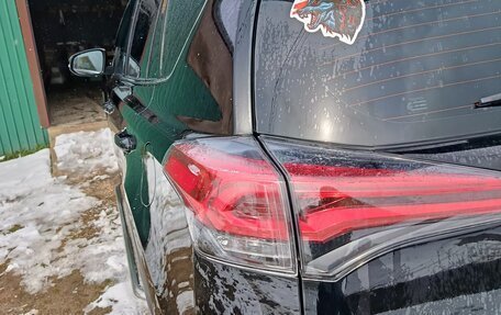 Toyota RAV4, 2018 год, 2 550 000 рублей, 8 фотография