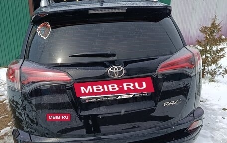 Toyota RAV4, 2018 год, 2 550 000 рублей, 7 фотография