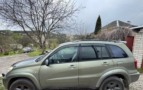 Toyota RAV4, 2004 год, 590 000 рублей, 4 фотография