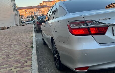 Toyota Camry, 2017 год, 2 450 000 рублей, 4 фотография