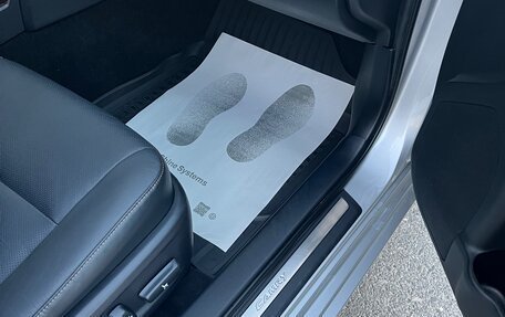 Toyota Camry, 2017 год, 2 450 000 рублей, 10 фотография