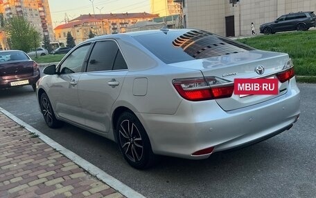 Toyota Camry, 2017 год, 2 450 000 рублей, 3 фотография
