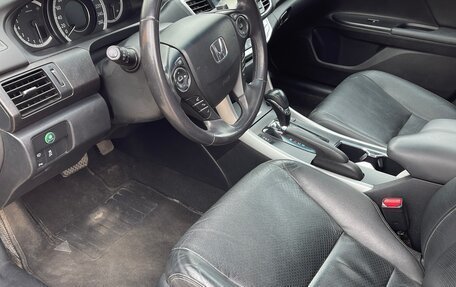 Honda Accord IX рестайлинг, 2013 год, 1 725 000 рублей, 9 фотография