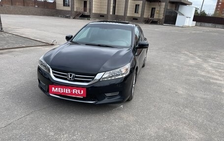 Honda Accord IX рестайлинг, 2013 год, 1 725 000 рублей, 3 фотография