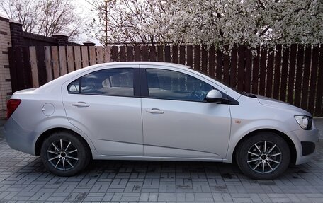 Chevrolet Aveo III, 2013 год, 520 000 рублей, 1 фотография