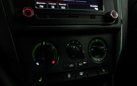 Skoda Rapid I, 2015 год, 1 049 700 рублей, 15 фотография