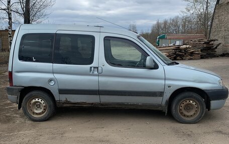 Peugeot Partner II рестайлинг 2, 2001 год, 185 000 рублей, 4 фотография